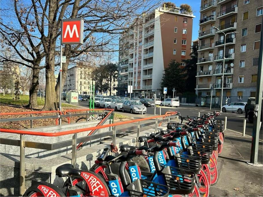 Primaticcio Metro E Aria Condizionata Apartment Milano Exterior foto