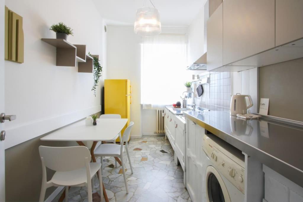 Primaticcio Metro E Aria Condizionata Apartment Milano Exterior foto